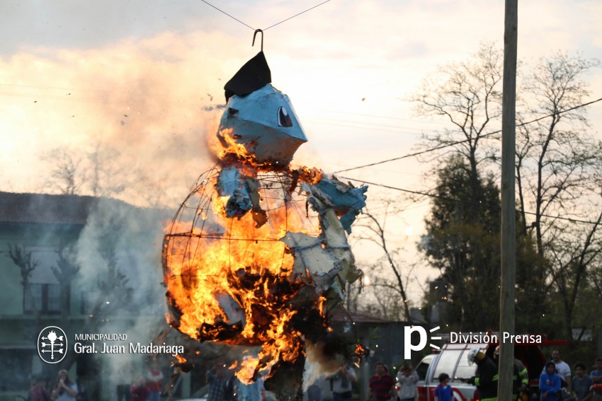 Estudiantina 2016 - �lbum de fotos completo