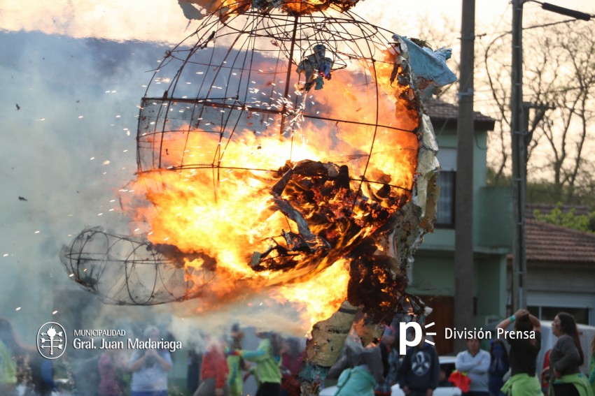 Estudiantina 2016 - �lbum de fotos completo