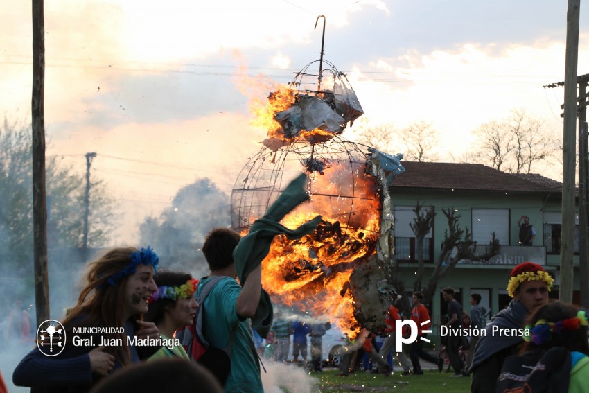 Estudiantina 2016 - �lbum de fotos completo