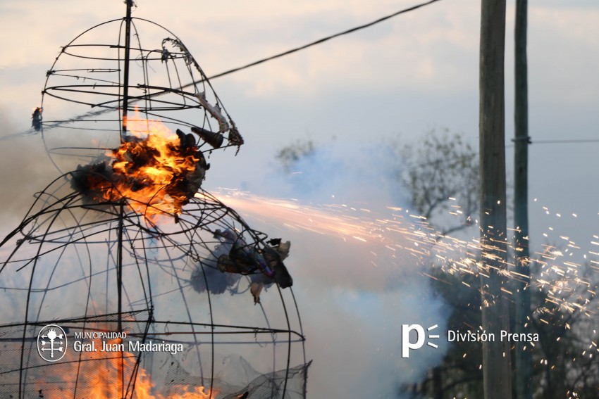 Estudiantina 2016 - �lbum de fotos completo