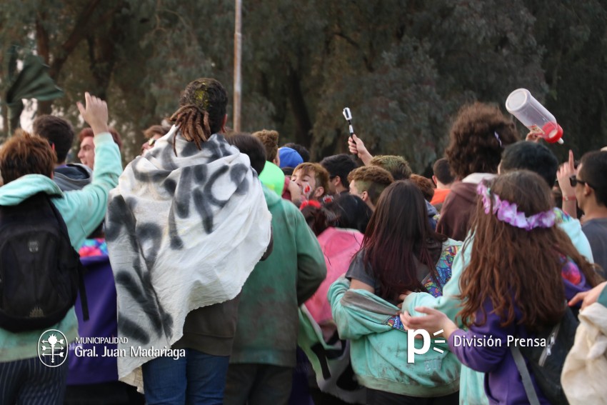 Estudiantina 2016 - �lbum de fotos completo