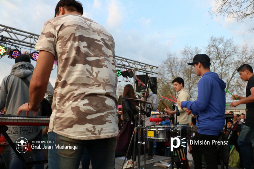 Estudiantina 2016 - �lbum de fotos completo