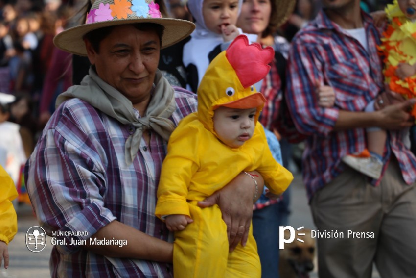 Estudiantina 2016 - �lbum de fotos completo