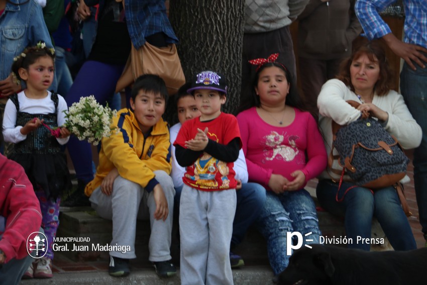 Estudiantina 2016 - �lbum de fotos completo