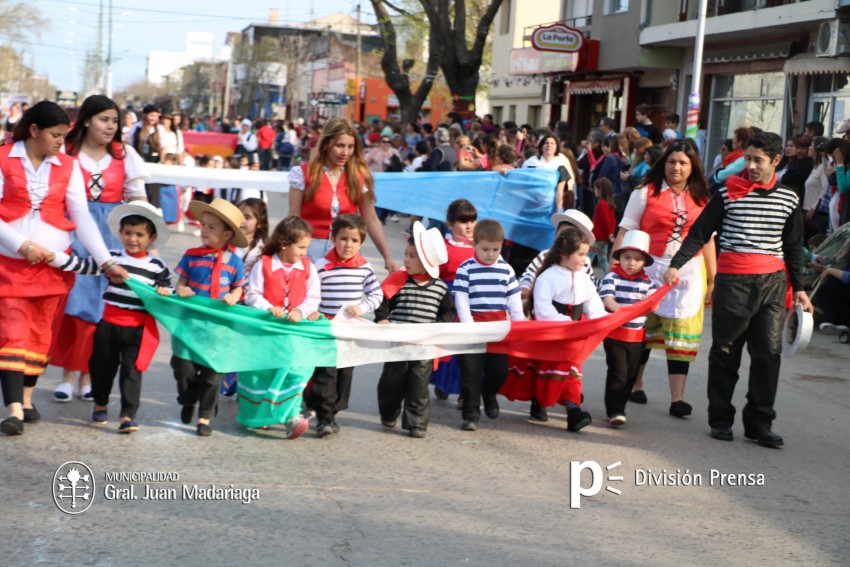 Estudiantina 2016 - �lbum de fotos completo
