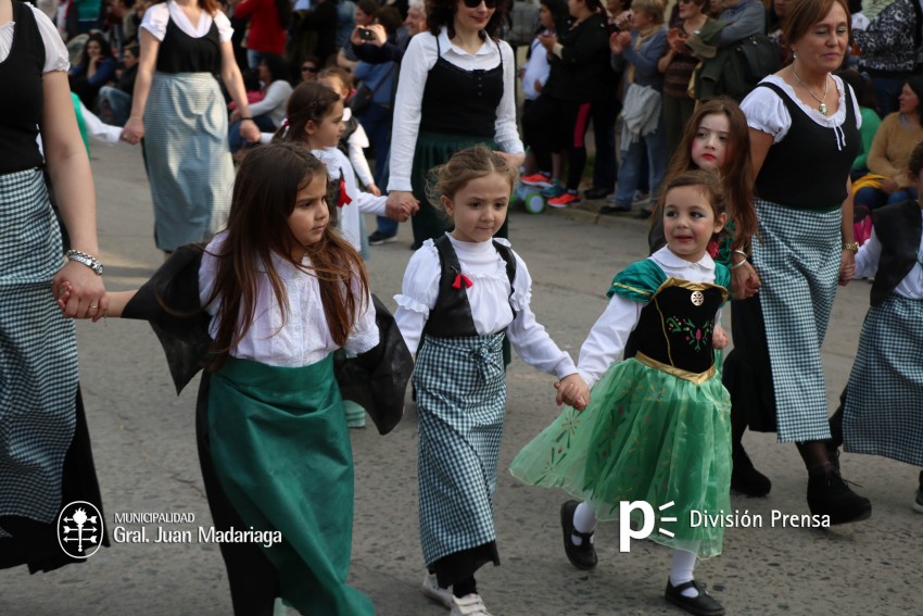 Estudiantina 2016 - �lbum de fotos completo