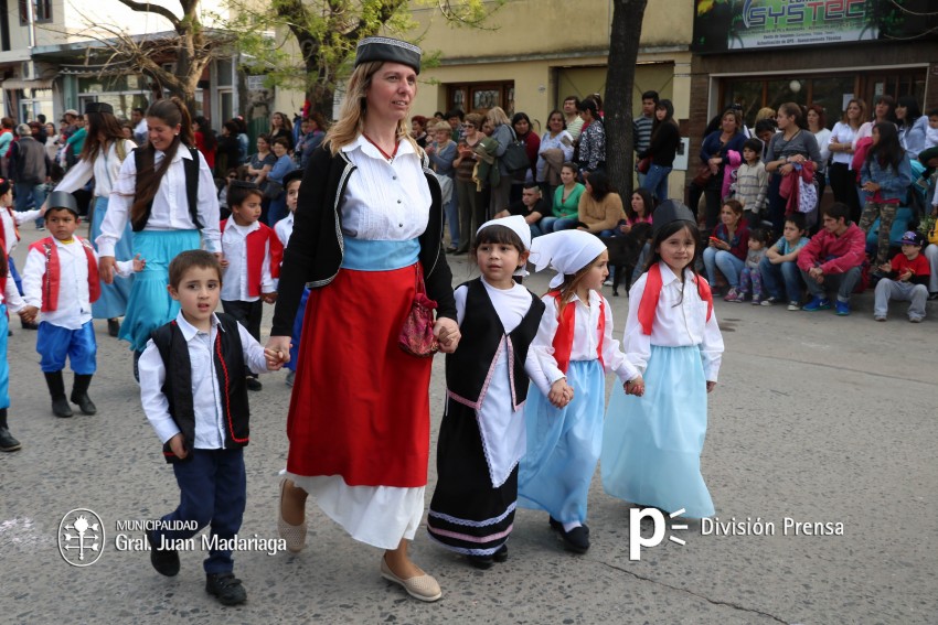 Estudiantina 2016 - �lbum de fotos completo