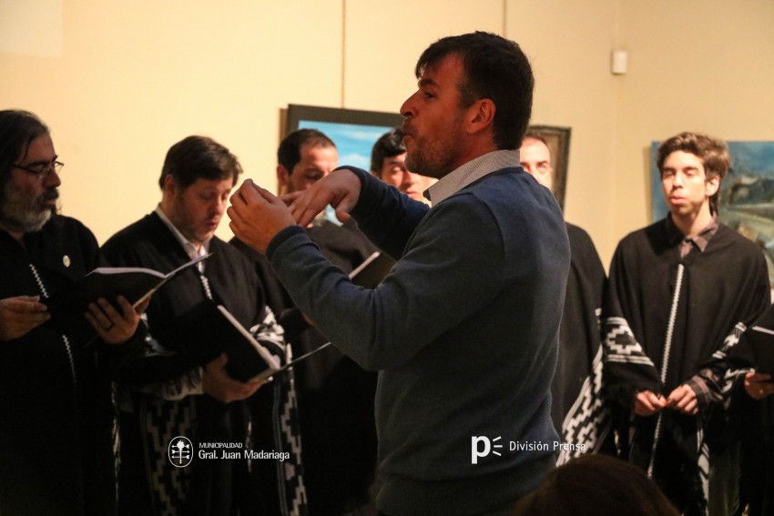 Santoro visit la muestra de Estancias Fundadoras