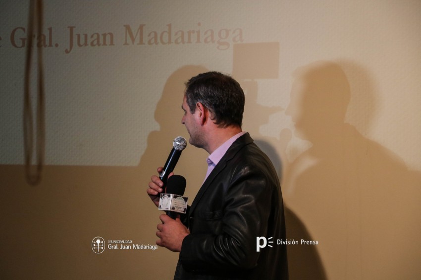 Santoro visit la muestra de Estancias Fundadoras