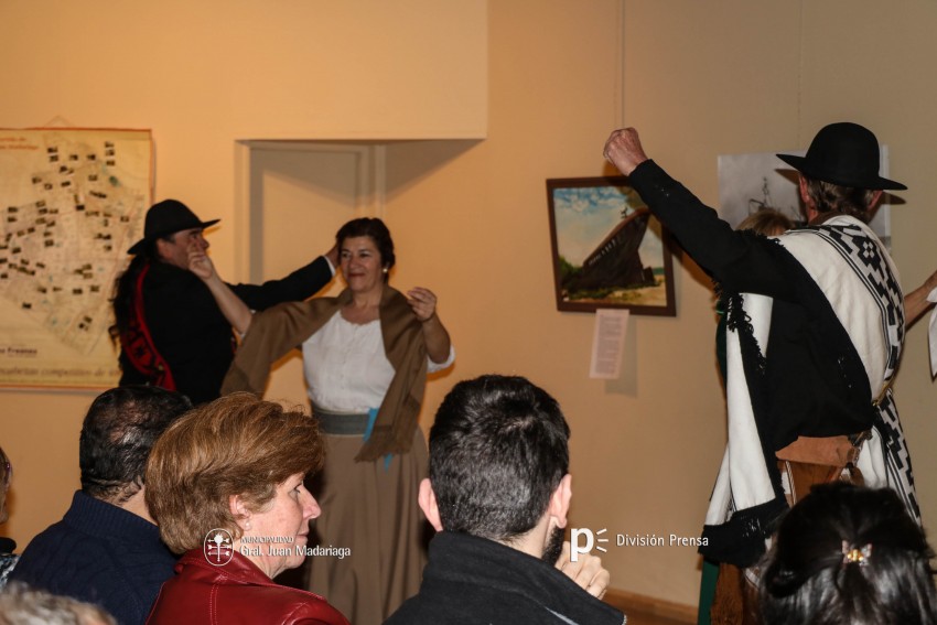 Santoro visit la muestra de Estancias Fundadoras