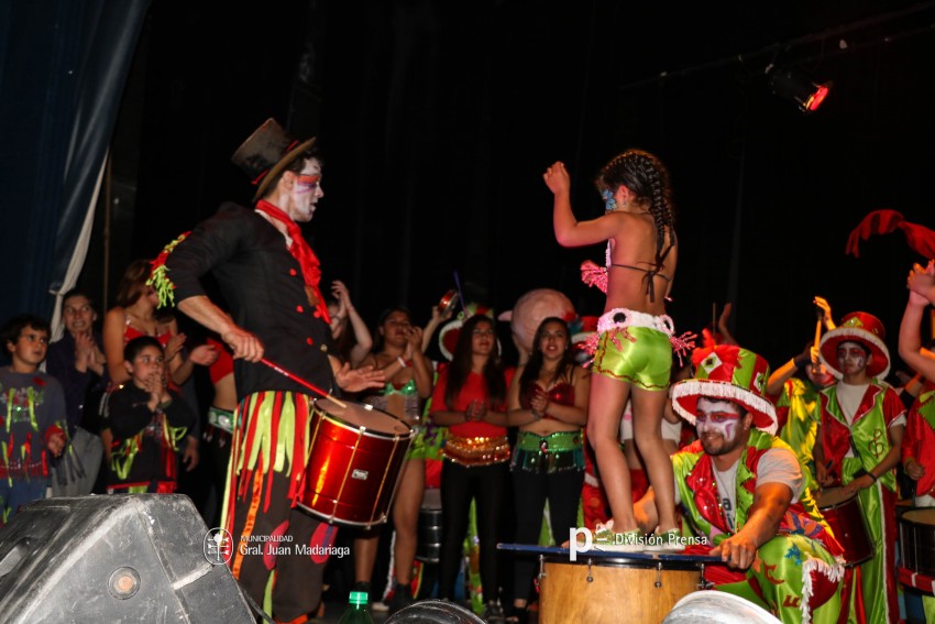 Paracut present su espectculo Son de terror