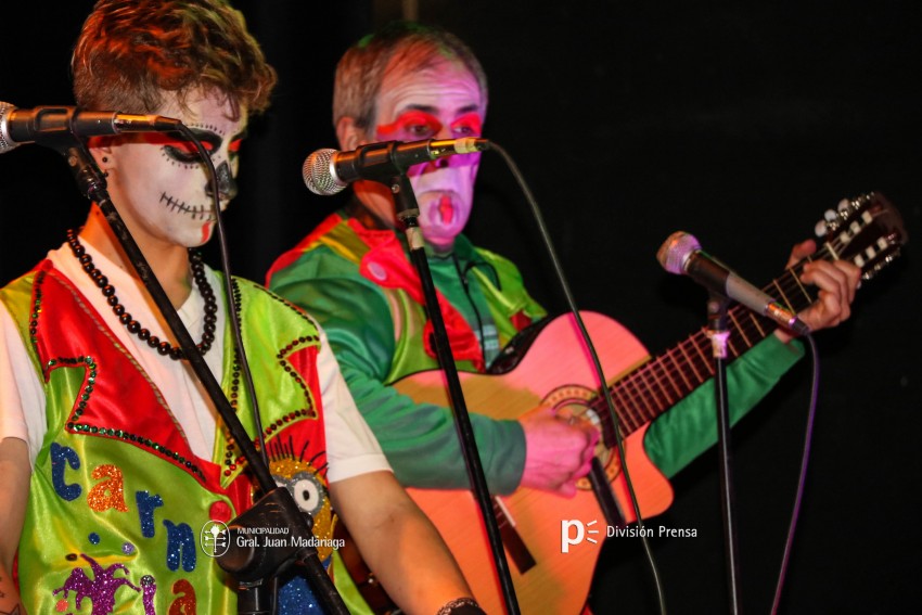 Paracut present su espectculo Son de terror