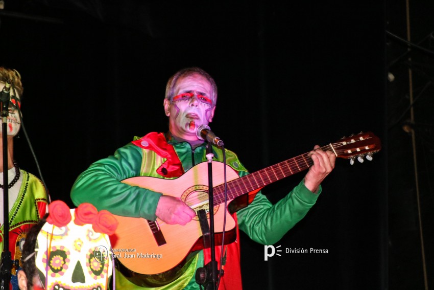 Paracut present su espectculo Son de terror