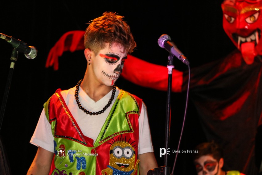 Paracut present su espectculo Son de terror