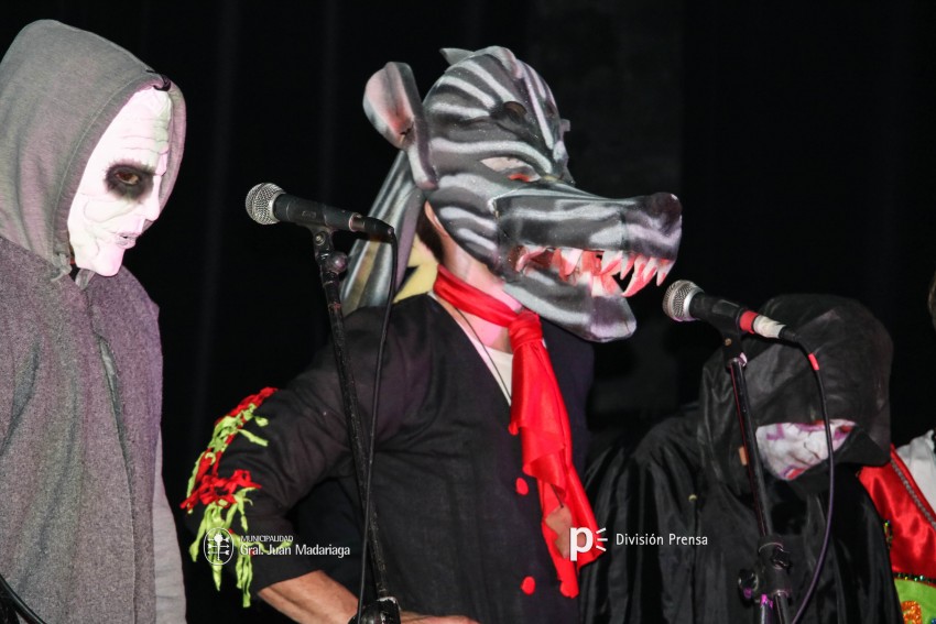 Paracut present su espectculo Son de terror