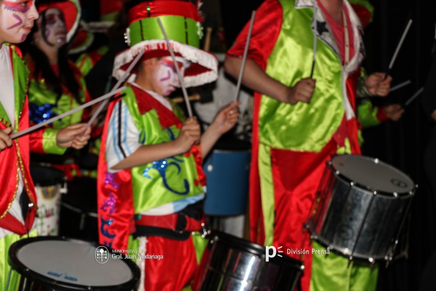 Paracut present su espectculo Son de terror