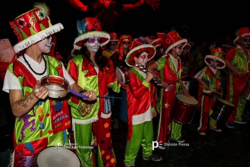 Paracut present su espectculo Son de terror