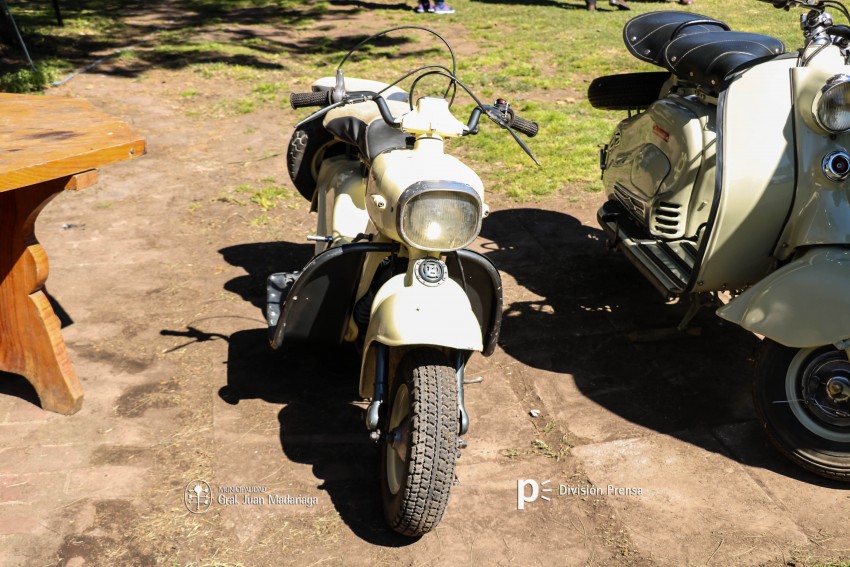 200 motos y ms de 500 personas en el 1er. Moto-Asado de Madariaga