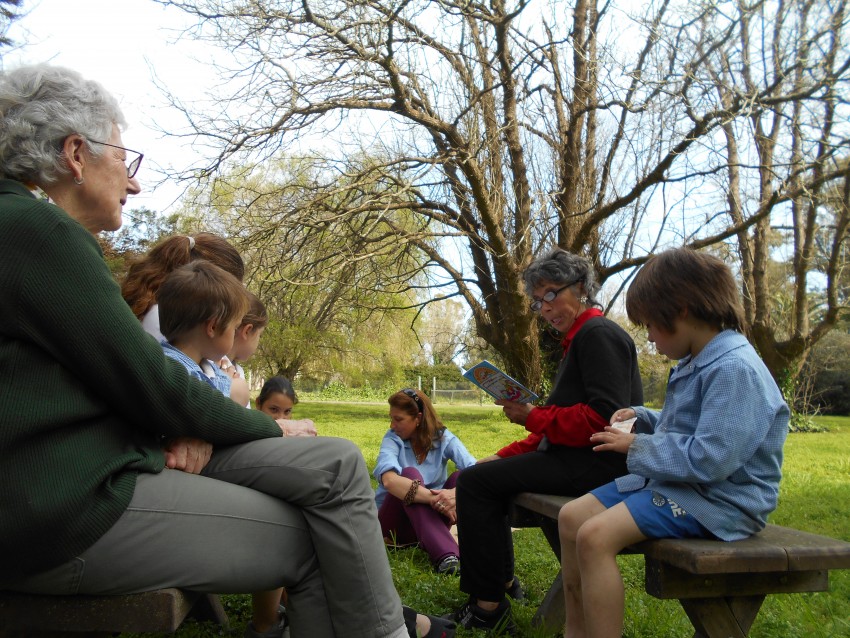 Jornada de lectura y recreacin en la Escuela del Paraje La Florida