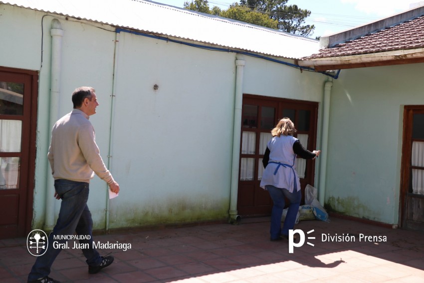 Construccin de viviendas: Santoro recorri nuevamente las obras en el