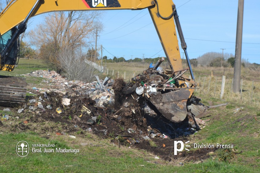 Multaron a una empresa y al propietario de un campo por arrojar residu