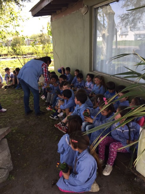 Alumnos del jardn Las tunas visitaron el vivero municipal
