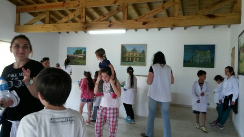 Macedo tuvo su caminata por el d�a de la familia