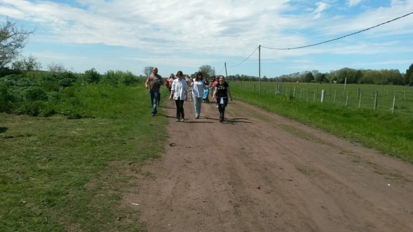 Macedo tuvo su caminata por el d�a de la familia