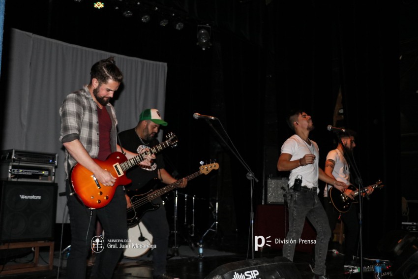 Ruta & Rock hizo su pasada por la Casa de la Cultura