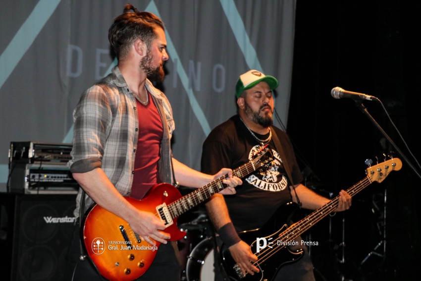 Ruta & Rock hizo su pasada por la Casa de la Cultura