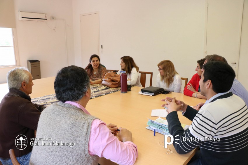 El municipio entreg cheques a diversas instituciones de la ciudad