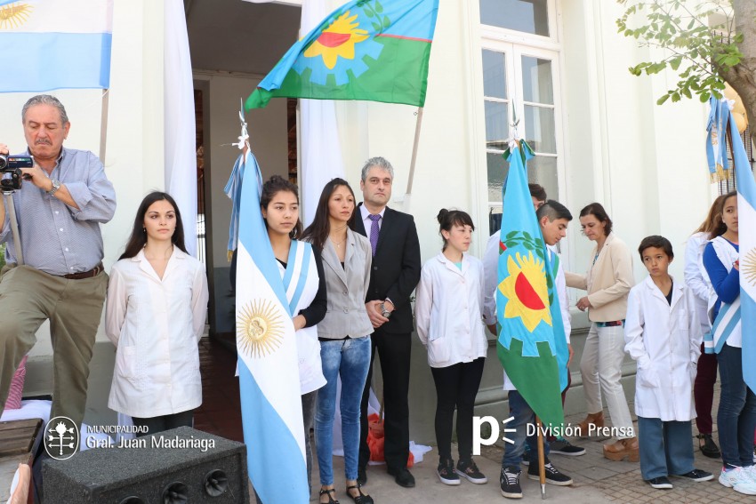 La Escuela Secundaria N 1 festej su cincuentenario