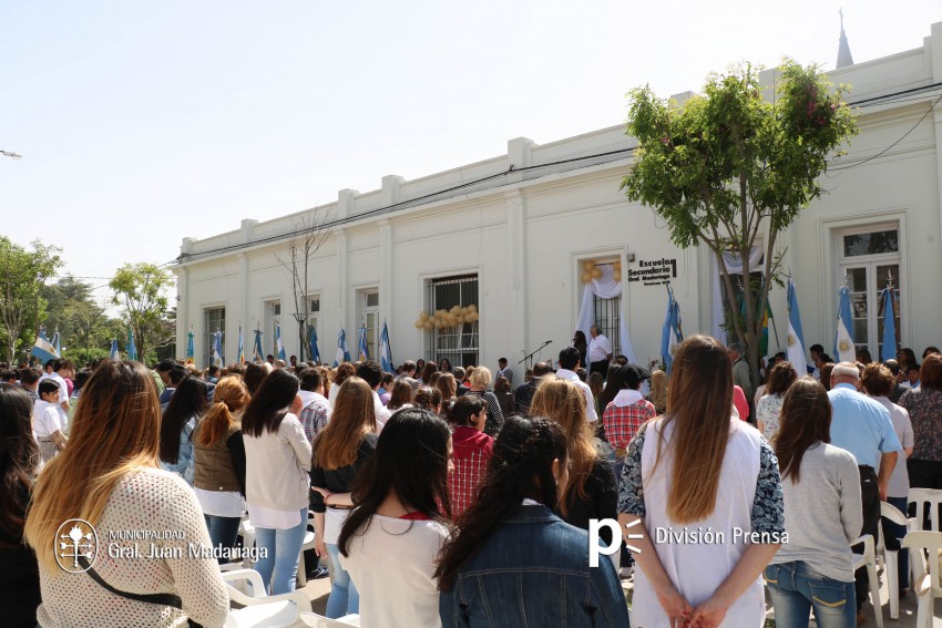 La Escuela Secundaria N 1 festej su cincuentenario