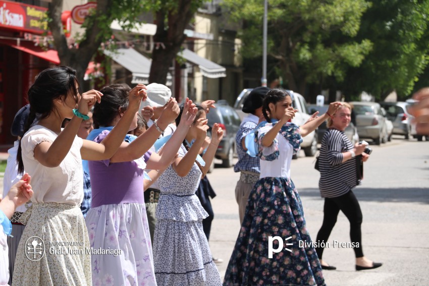 La Escuela Secundaria N 1 festej su cincuentenario