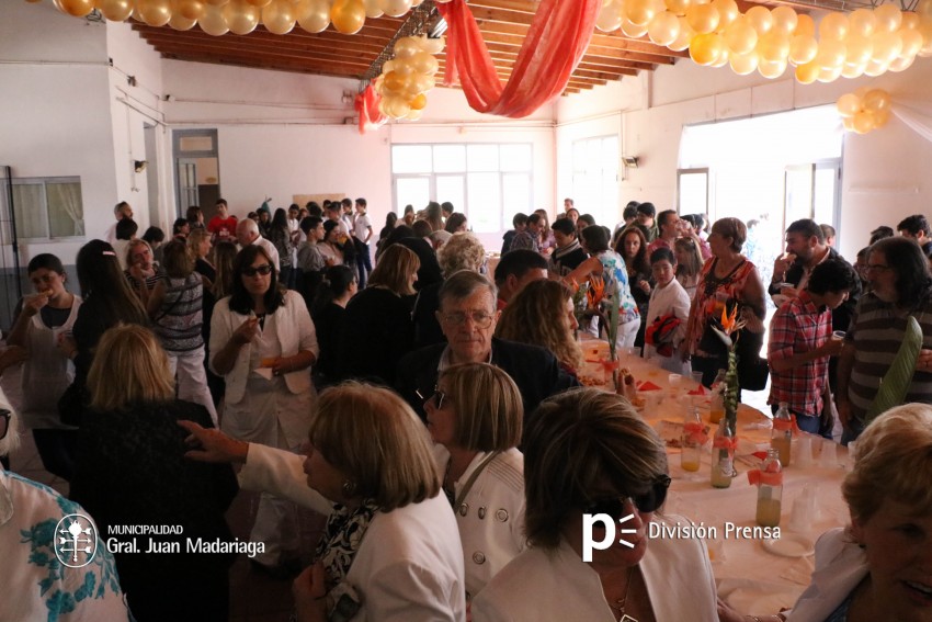 La Escuela Secundaria N 1 festej su cincuentenario