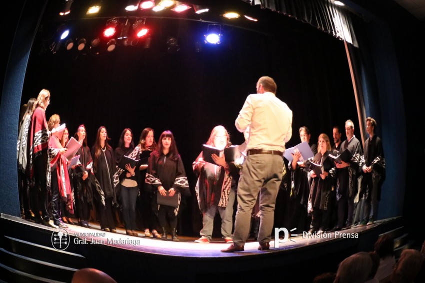 Se realiz el encuentro coral Voces Solidarias