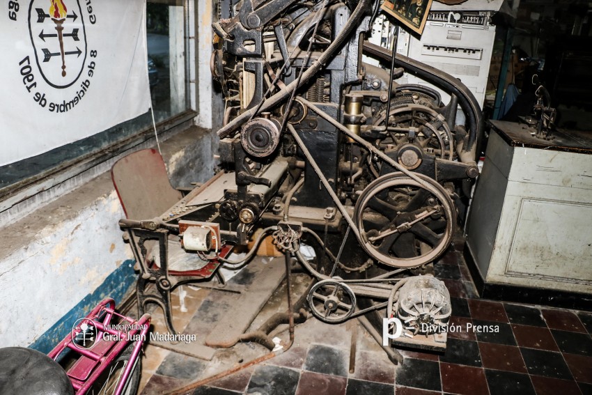 Hugo Fleming: Quiz, algn da, Dios nos ilumine y volvamos al papel