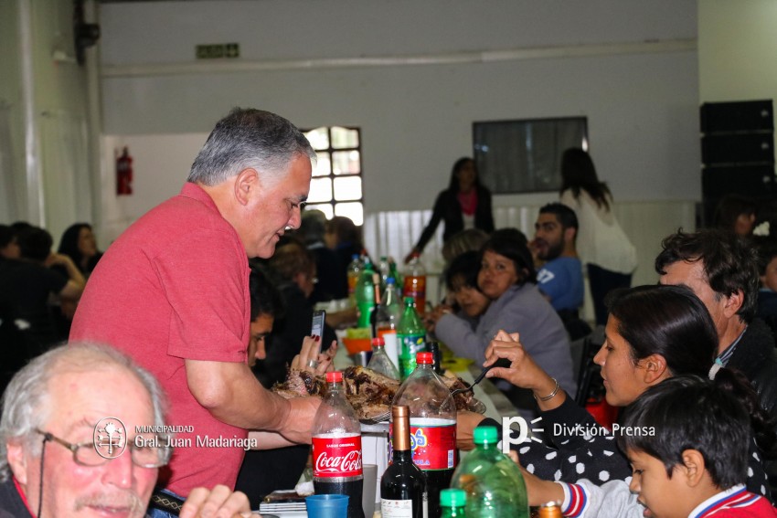 Municipales festejaron su da en el Centro Tradicionalista