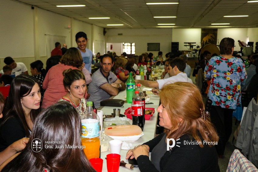 Municipales festejaron su da en el Centro Tradicionalista