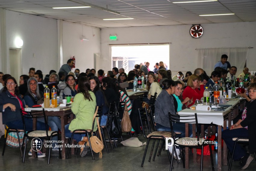 Municipales festejaron su da en el Centro Tradicionalista