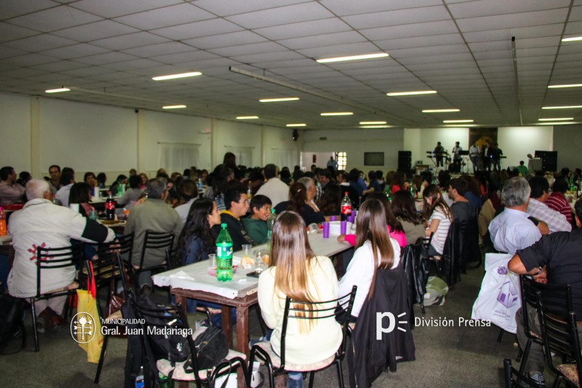 Municipales festejaron su da en el Centro Tradicionalista