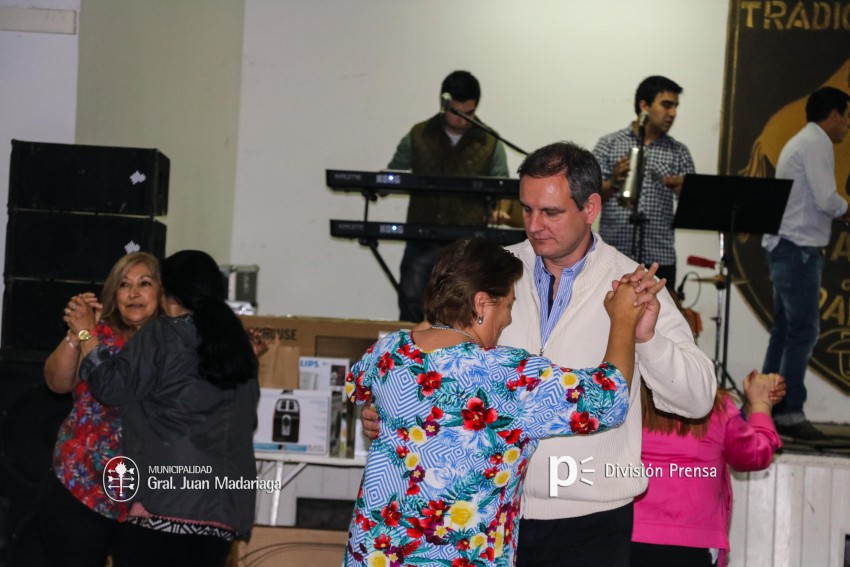 Municipales festejaron su da en el Centro Tradicionalista