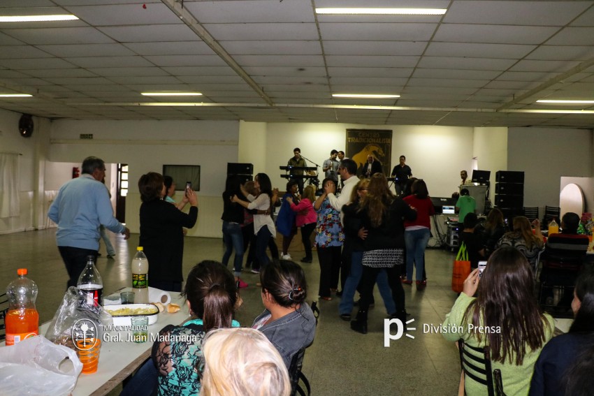 Municipales festejaron su da en el Centro Tradicionalista