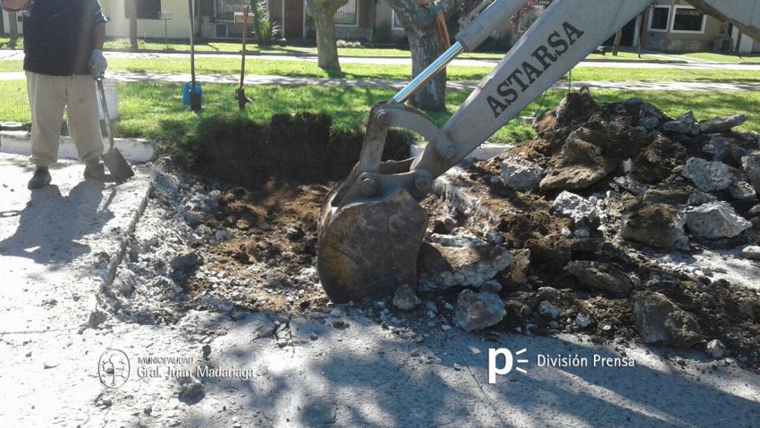 Iniciaron nuevos trabajos de bacheo