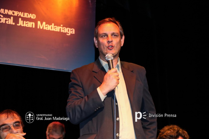 Emociones y reconocimientos en la presentacin del Rally a pilotos