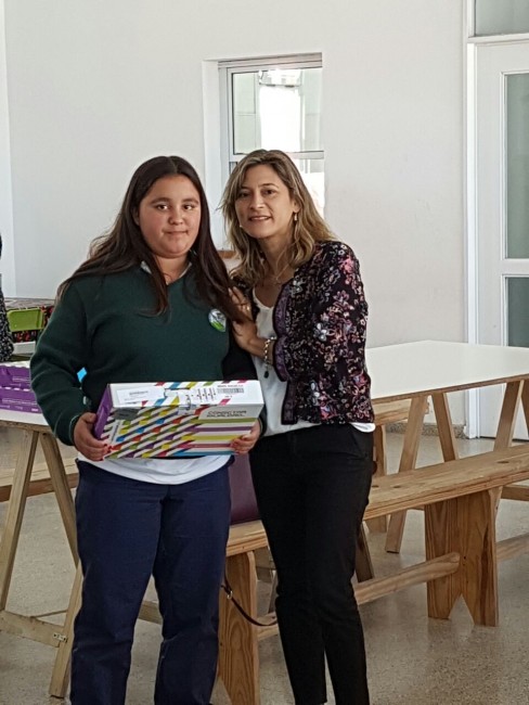 Otorgaron netbooks a alumnos de la Escuela Agraria