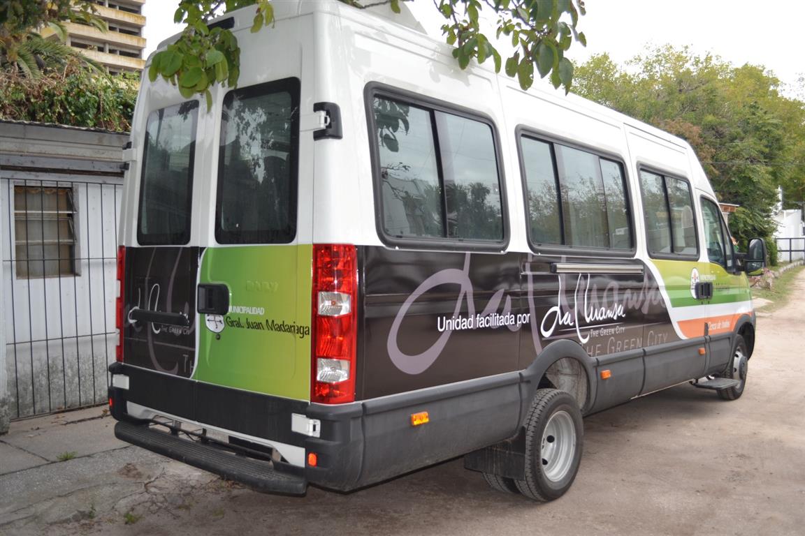 La Desarrolladora DLM don� un minib�s