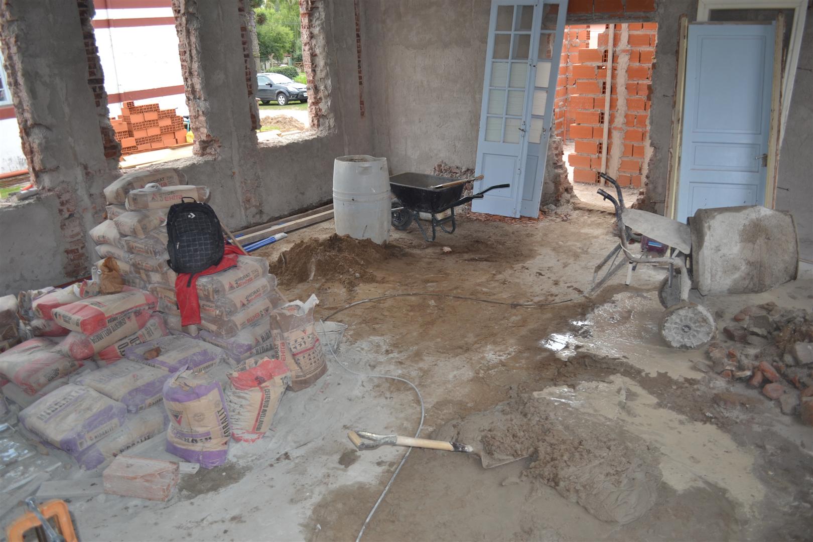 Contina la construccin de la sala de pediatra