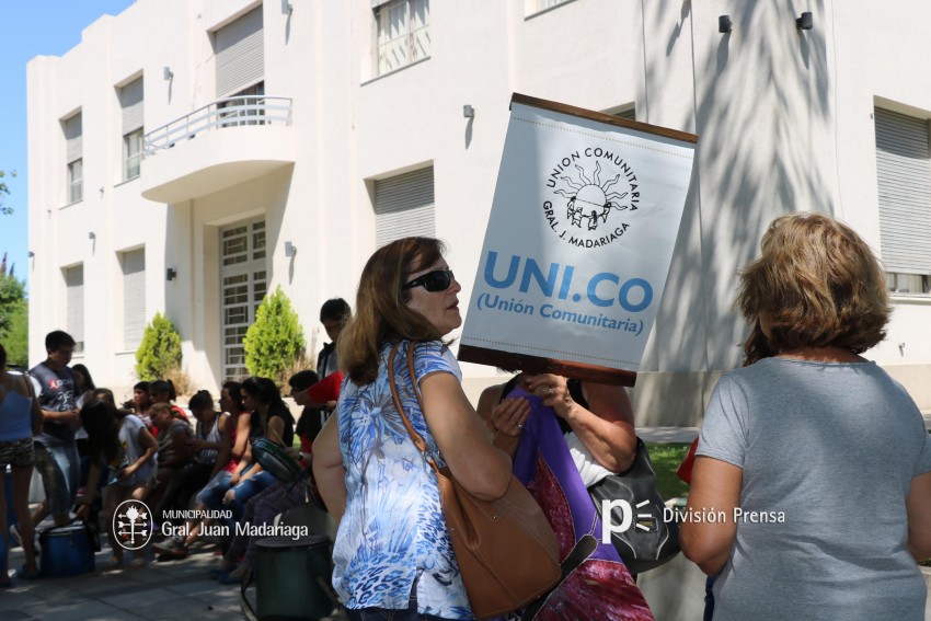 Marcha para visibilizar y resaltar el trabajo contra la violencia de g