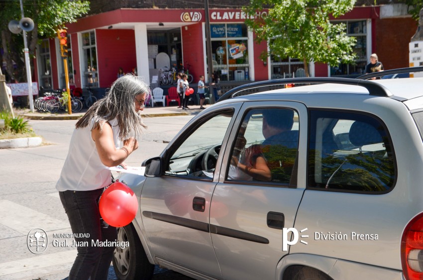 En el Día mundial de la lucha contra el Sida se realizó la campaña loc